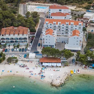 Malo Arbanija